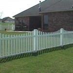3.5'-4' Scalloped Picket Fence