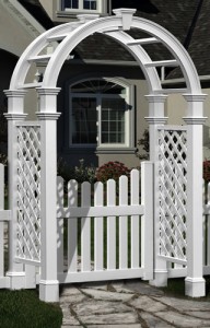 ntucket Legacy with Cottage Picket Gate
